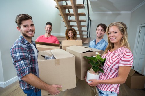 Removal truck hire service in Balham for a residential move